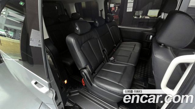 Hyundai Staria Tourer 9-Seater Modern 2023 — фото 12