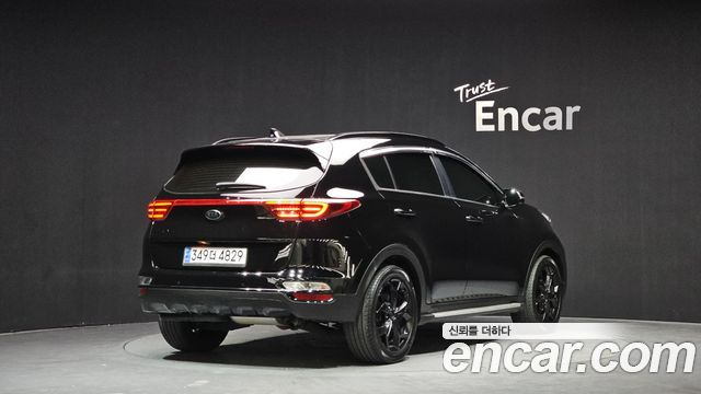 Kia Sportage The Bold Diesel 2.0 2WD Signature Gravity 2021 — фото 2