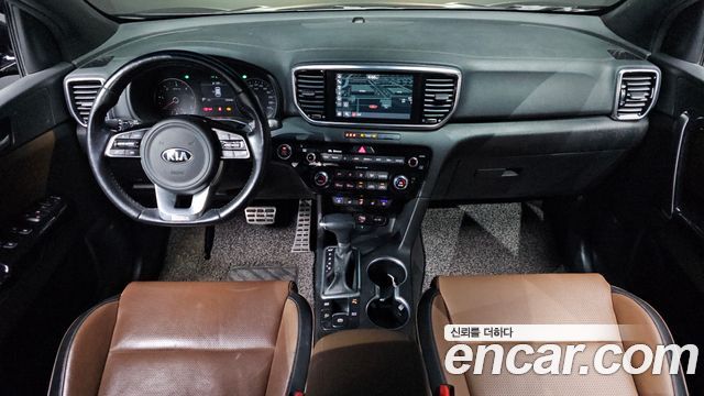 Kia Sportage The Bold Diesel 2.0 2WD Signature Gravity 2021 — фото 7