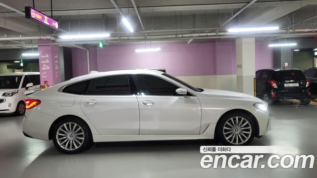 BMW 6 Series GT (G32) 620d Luxury 2022 — фото 19