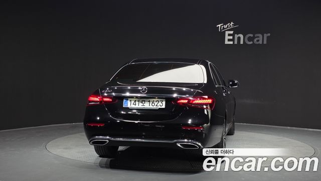 Mercedes-Benz E-Class (W213) E250 Avantgarde 2021 — фото 4