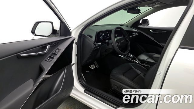 Kia Niro Signature 2025 — фото 10