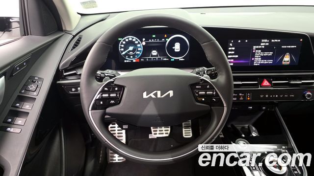 Kia Niro Signature 2025 — фото 13