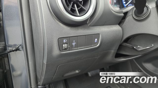 Hyundai Kona Gasoline 1.6 Turbo 2WD Inspiration 2021 — фото 18