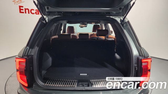 KG Mobility (SsangYong) Torres Bi-fuel 1.5 2WD TL7 2023 — фото 20