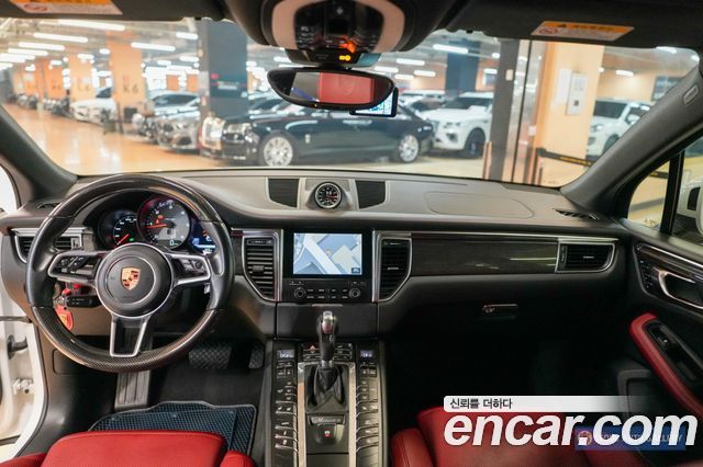 Porsche Macan 3.0 S Diesel 95B 2017 — фото 9