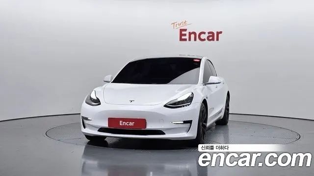 Tesla Model 3 Long Range AWD 2020 — фото 3