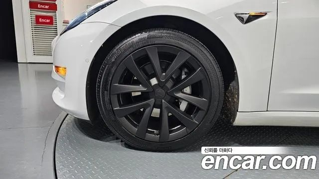 Tesla Model 3 Long Range AWD 2020 — фото 5