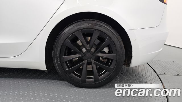 Tesla Model 3 Long Range AWD 2020 — фото 27