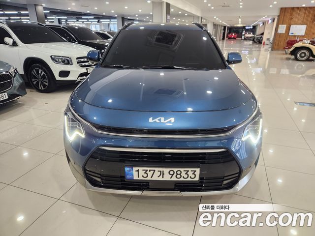 Kia Niro Signature 2022 — фото 3