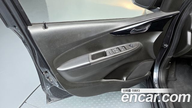 Chevrolet Spark Premier 2019 — фото 24