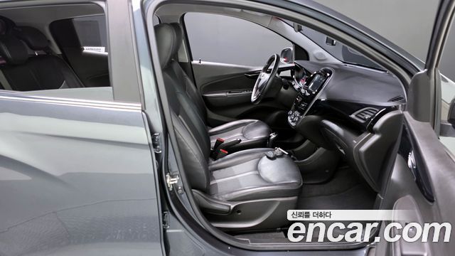 Chevrolet Spark Premier 2019 — фото 26