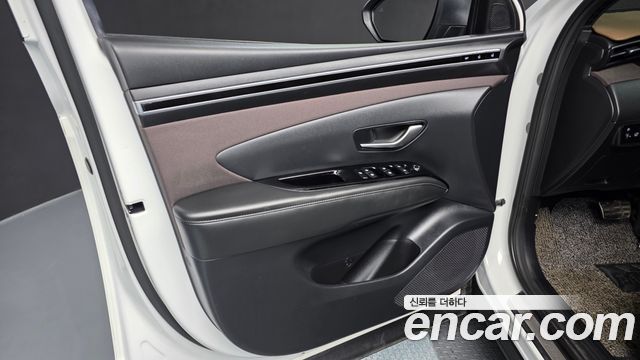 Hyundai Tucson (NX4) Diesel 2.0 2WD Inspiration 2021 — фото 24