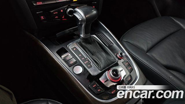 Audi Q5 35 TDI Quattro Dynamic 8R 2016 — фото 9