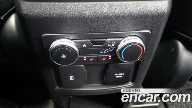 Ford Explorer (VI) 3.0 PHEV 2021 — фото 27