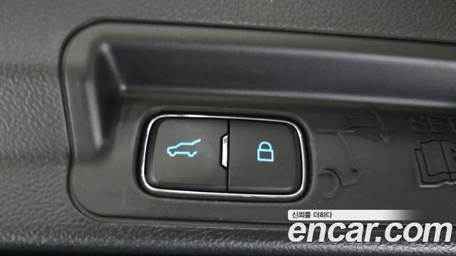 Ford Explorer (VI) 3.0 PHEV 2021 — фото 29
