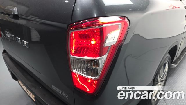 KG Mobility (SsangYong) Rexton Sports Khan Diesel 2.2 4WD Noblesse (5-Link) 2021 — фото 23