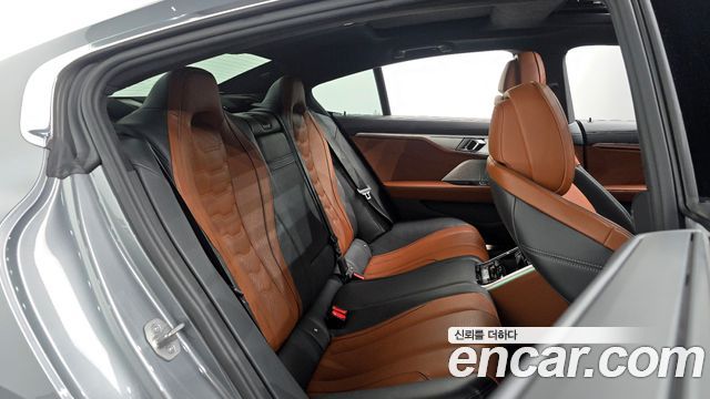BMW 8 Series (G15) M850i xDrive Gran Coupe 2023 — фото 11