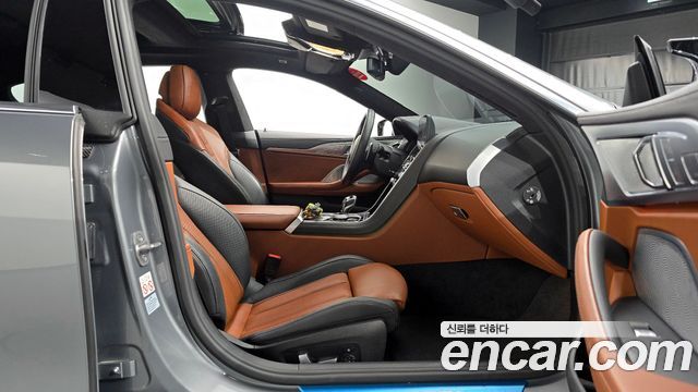 BMW 8 Series (G15) M850i xDrive Gran Coupe 2023 — фото 26