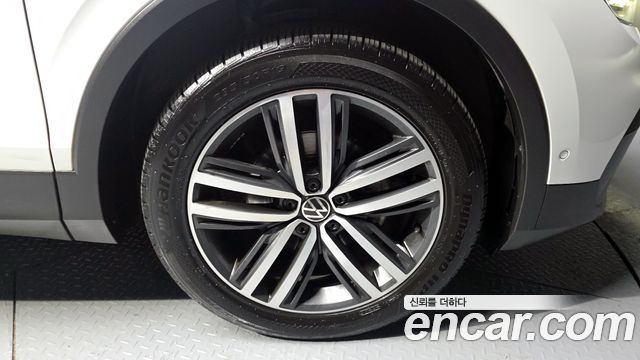 Volkswagen Tiguan (II) 2.0 TDI 4Motion Prestige 2021 — фото 27