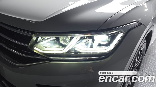 Volkswagen Tiguan (II) 2.0 TDI 4Motion Prestige 2021 — фото 28