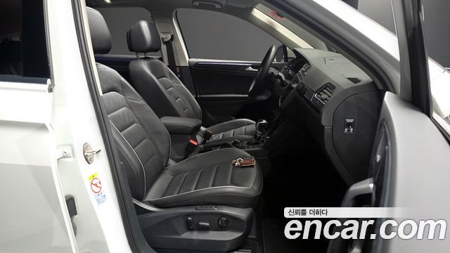 Volkswagen Tiguan (II) 2.0 TDI 4Motion Prestige 2021 — фото 32