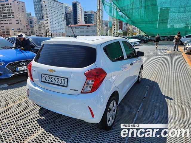 Chevrolet Spark Van 2020 — фото 6