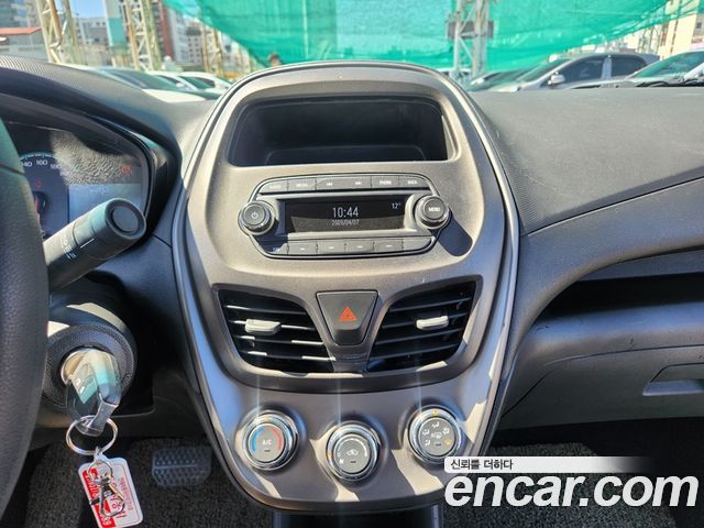 Chevrolet Spark Van 2020 — фото 22
