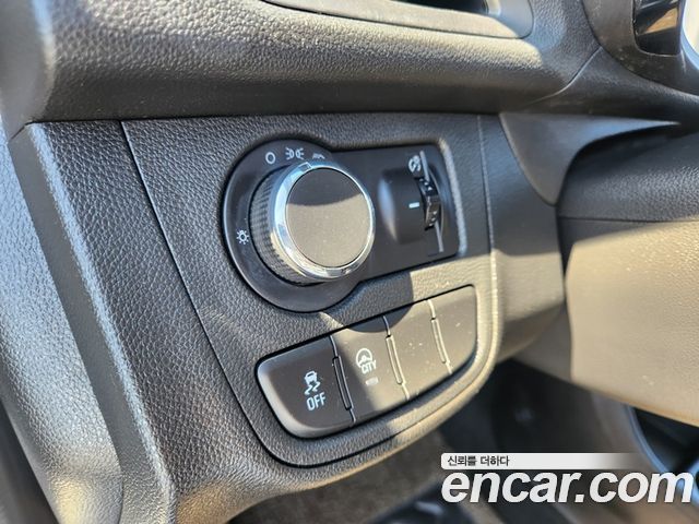 Chevrolet Spark Van 2020 — фото 24