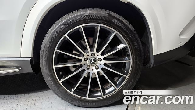 Mercedes-Benz GLE-Class (W167) GLE400d 4MATIC Coupe 2022 — фото 21