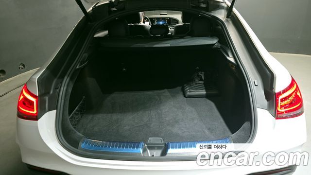 Mercedes-Benz GLE-Class (W167) GLE400d 4MATIC Coupe 2022 — фото 29