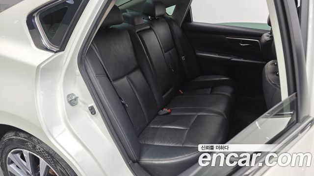 Nissan Altima 2.5 L33 2017 — фото 15