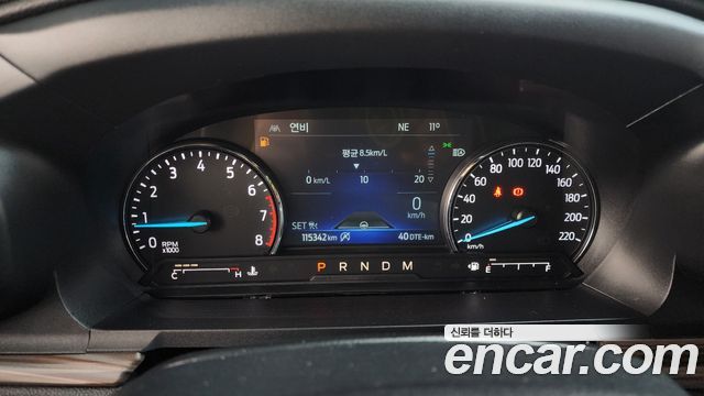 Ford Explorer (VI) 2.3 LimIted 4WD 2020 — фото 8