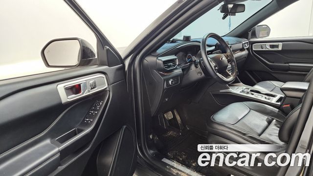 Ford Explorer (VI) 2.3 LimIted 4WD 2020 — фото 10