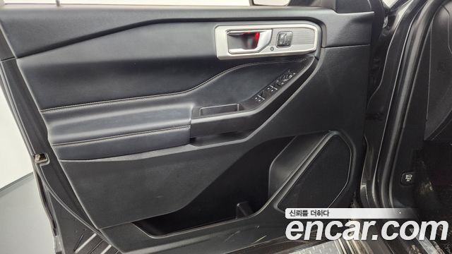 Ford Explorer (VI) 2.3 LimIted 4WD 2020 — фото 24