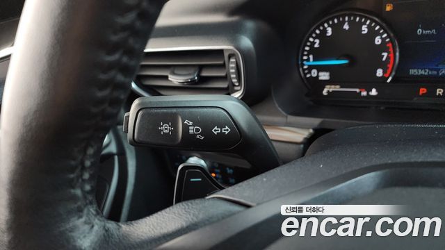 Ford Explorer (VI) 2.3 LimIted 4WD 2020 — фото 35