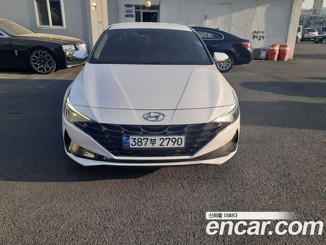 Hyundai Avante (CN7) 1.6 Modern