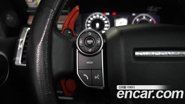 Land Rover Discovery 5 3.0 TD6 HSE Luxury 2018 — фото 18
