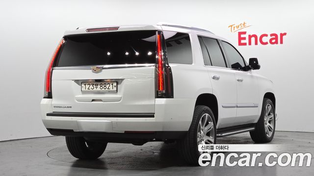 Cadillac Escalade 6.2 4th 2020 — фото 2