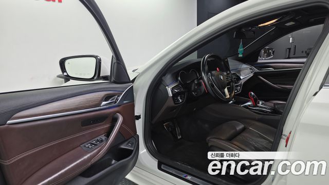 BMW 5 Series (G30) 530i M Sport Package Plus 2018 — фото 10