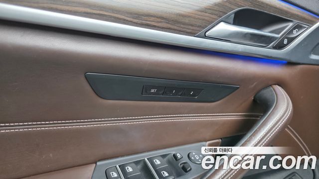 BMW 5 Series (G30) 530i M Sport Package Plus 2018 — фото 16