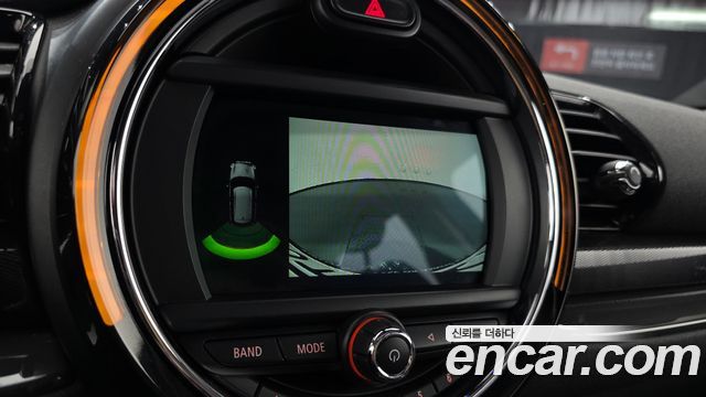 MINI Cooper D Clubman Standard 2nd 2018 — фото 15