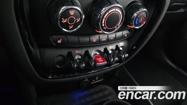 MINI Cooper D Clubman Standard 2nd 2018 — фото 16