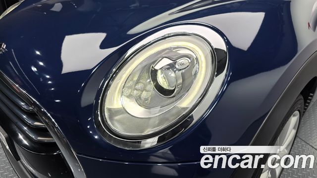 MINI Cooper D Clubman Standard 2nd 2018 — фото 22