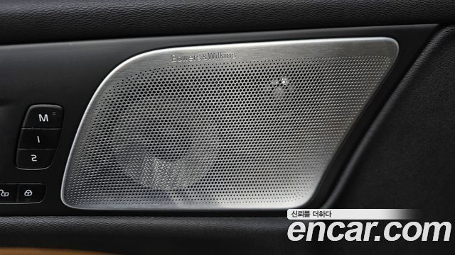 Volvo V60 Cross Country (II) B5 Pro AWD 2021 — фото 37