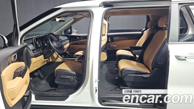 Kia Carnival (IV) Diesel 9-Seater Prestige 2023 — фото 10