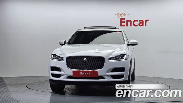 Jaguar F-PACE 20d Prestige 2019 — фото 3