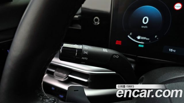 Hyundai Grandeur (GN7) 3.5 Gasoline 2WD Exclusive 2023 — фото 30