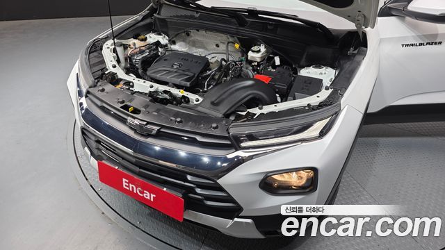 Chevrolet Trailblazer 1.3 Turbo 2WD Premier 2022 — фото 6