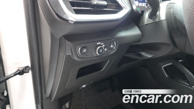 Chevrolet Trailblazer 1.3 Turbo 2WD Premier 2022 — фото 15